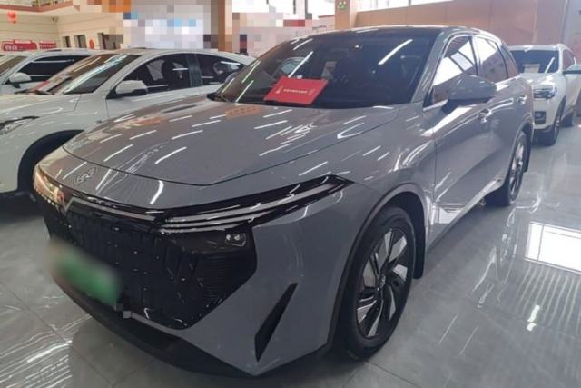 Used Venucia V DD-i 2023 60km iD Version