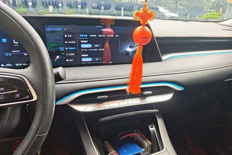 Used Venucia V DD-i 2023 60km iD Version Audio And AC Panel