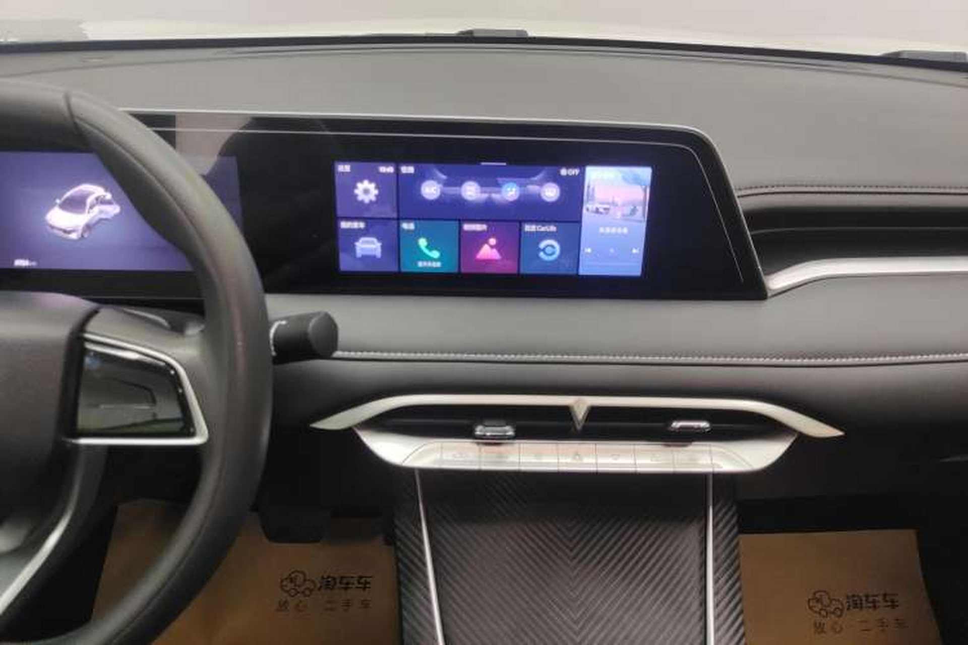Used Venucia V DD-i 2023 60km iC Version Audio And AC Panel