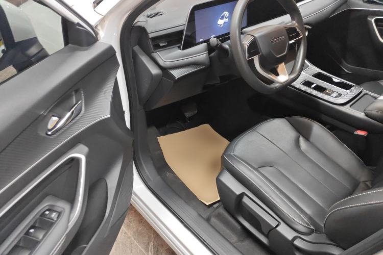 Used Venucia V DD-i 2023 60km iC Version Driver Seat