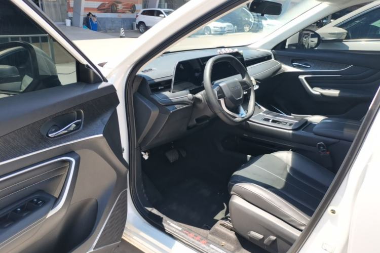 Used Venucia V DD-i 2023 60km iD Version Driver Seat