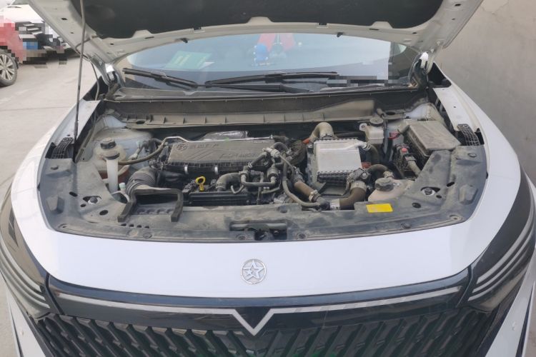 Used Venucia V DD-i 2023 60km iD Version Engine Bay