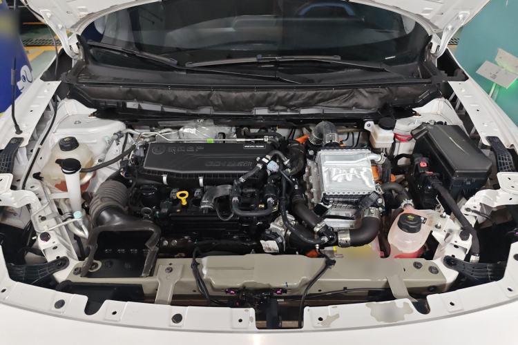 Used Venucia V DD-i 2023 110km iT Version Engine Bay