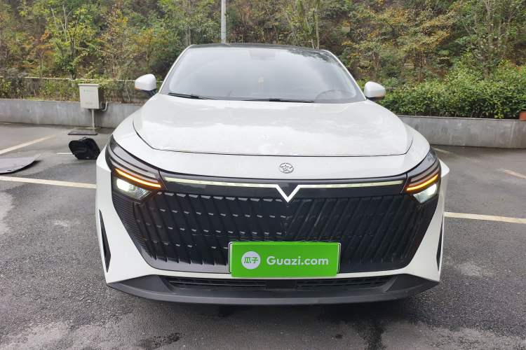 Used Venucia V DD-i 2023 110 km iE Version Exterior 1