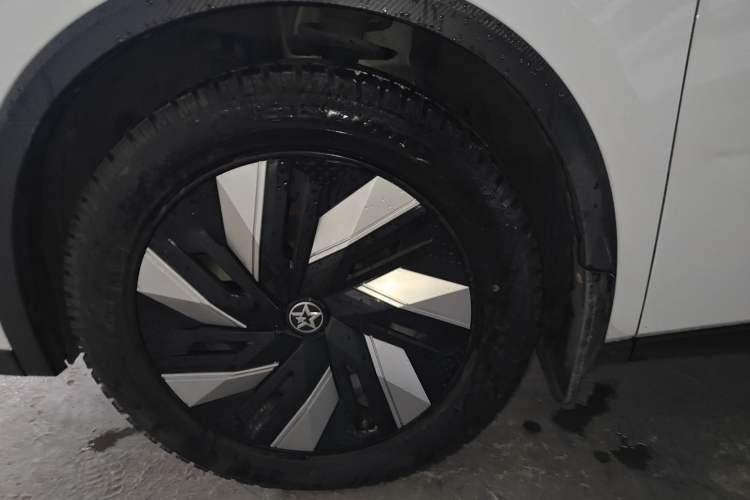 Used Venucia V DD-i 2023 110 km iE Version Exterior 4