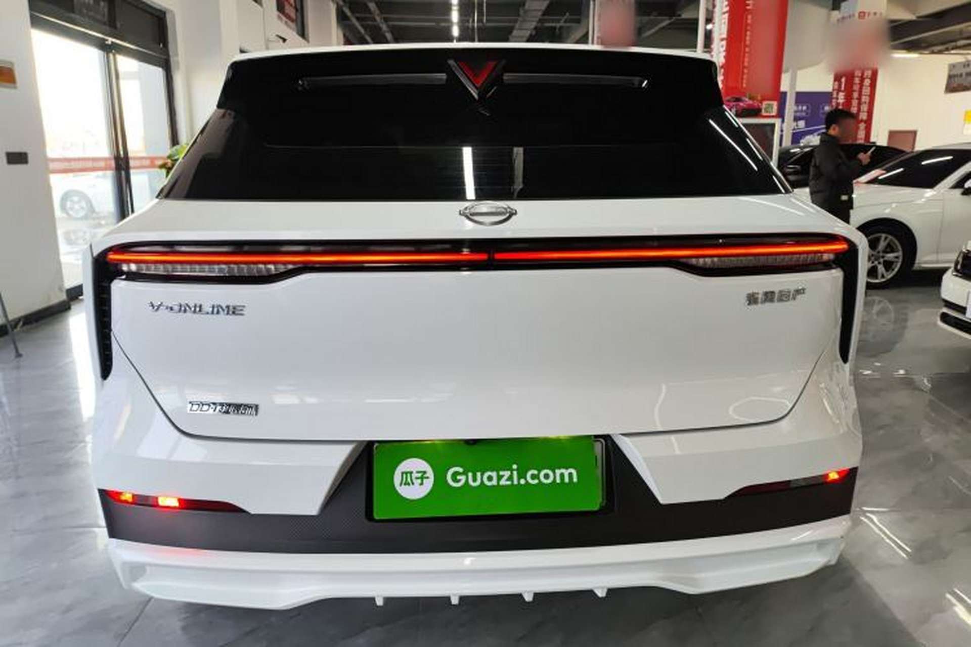 Used Venucia V DD-i 2023 60km iD Joy Ride Edition Exterior 4