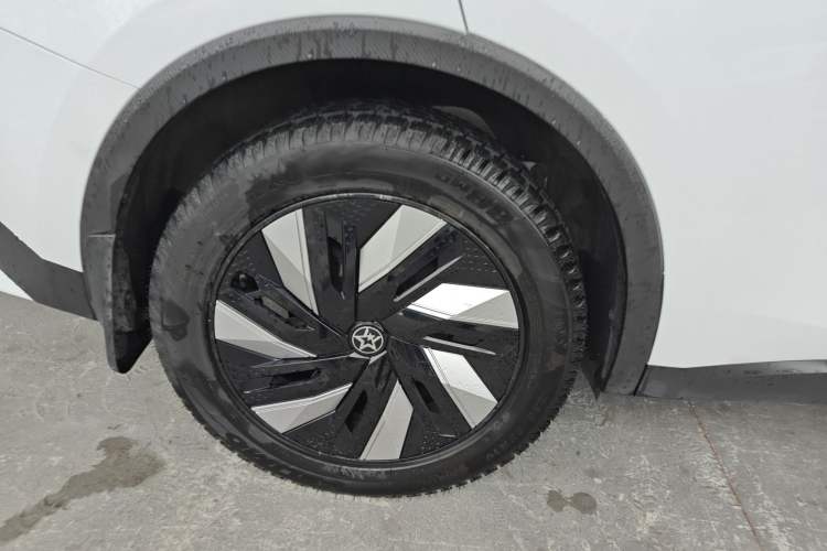 Used Venucia V DD-i 2023 110 km iE Version Exterior 5