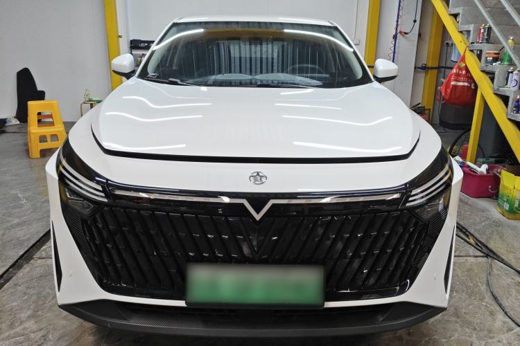 Used Venucia V DD-i 2023 60km iC Version Front