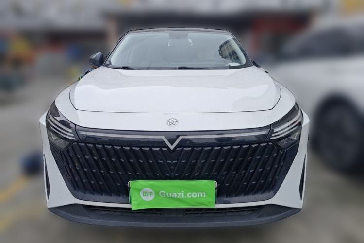 Used Venucia V DD-i 2023 110 km iE Version Front