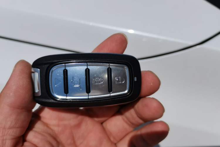 Used Venucia V DD-i 2023 60km iD Version Interior 1