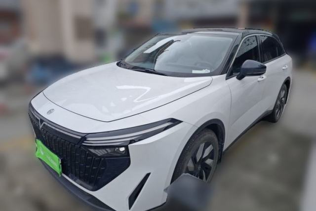 Used Venucia V DD-i 2023 110 km iE Version