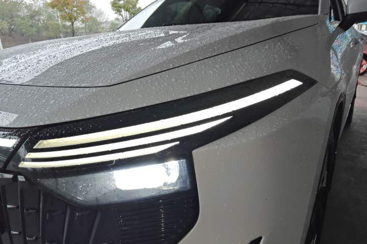 Used Venucia V DD-i 2023 110 km iE Version Left Front Headlight