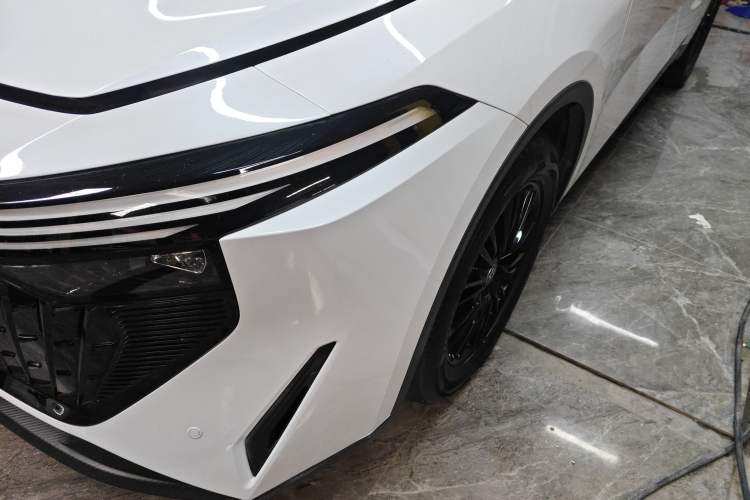 Used Venucia V DD-i 2023 60km iC Version Left Front Headlight