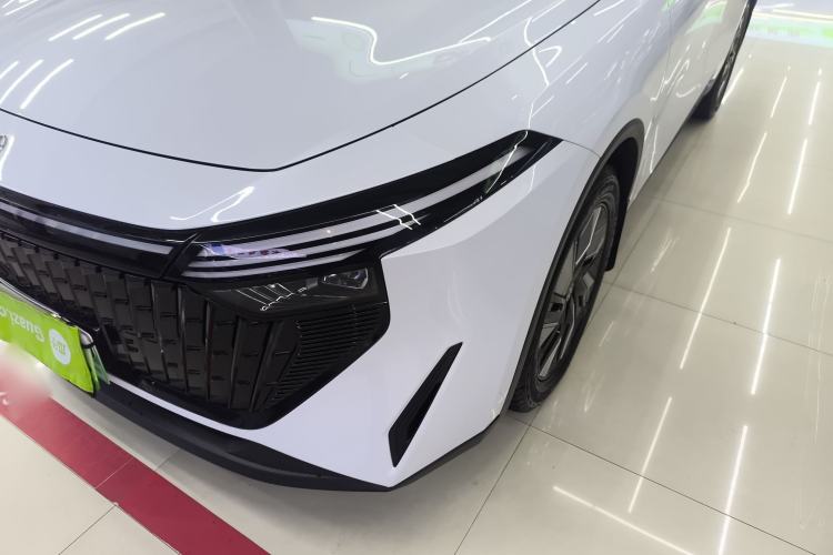 Used Venucia V DD-i 2023 110 km iE Version Left Front Headlight