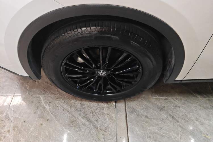 Used Venucia V DD-i 2023 60km iC Version Left Front Wheel Hub