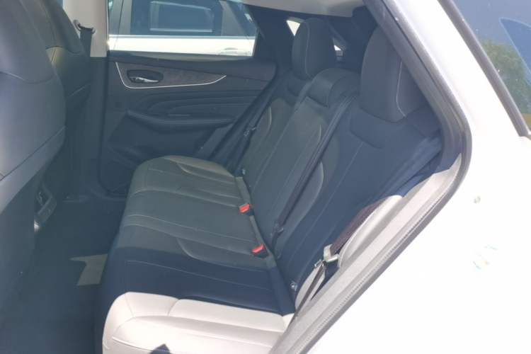 Used Venucia V DD-i 2023 60km iD Version Left Rear Seat