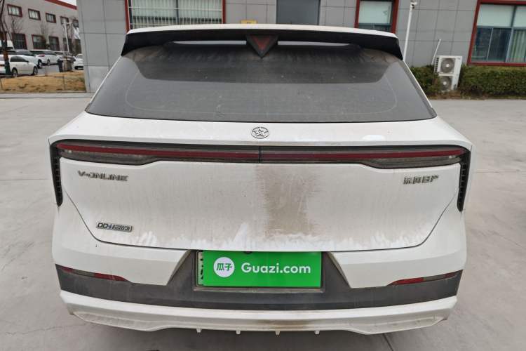 Used Venucia V DD-i 2023 110 km iE Version Rear