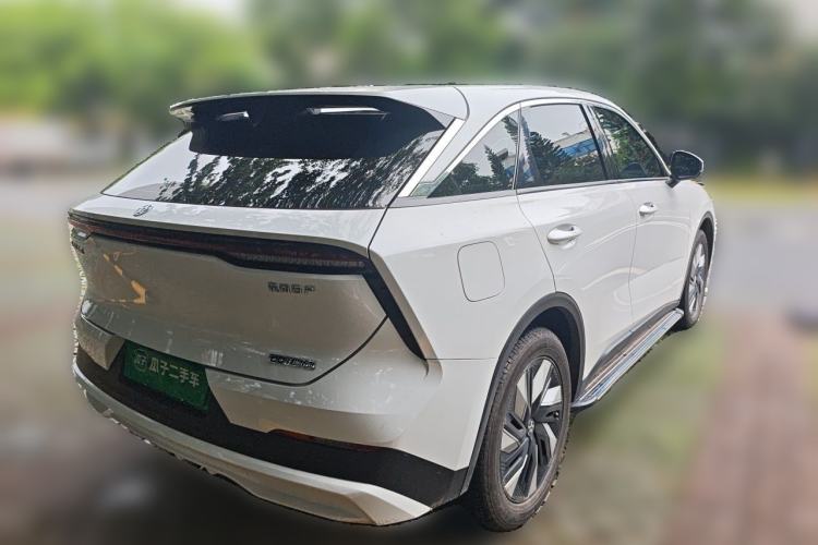 Used Venucia V DD-i 2023 60km iD Version Rear Right 45 Deg
