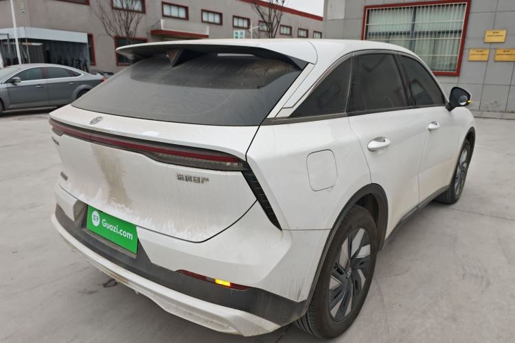 Used Venucia V DD-i 2023 110 km iE Version Rear Right 45 Deg