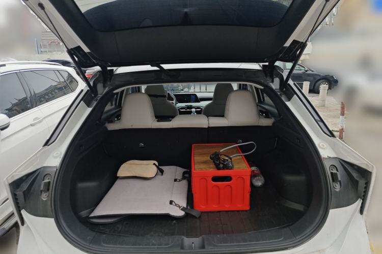 Used Venucia V DD-i 2023 110 km iE Version Trunk