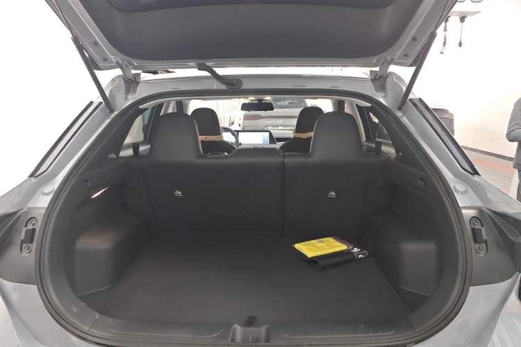 Used Venucia V DD-i 2024 110km iE Joy Ride Edition Trunk