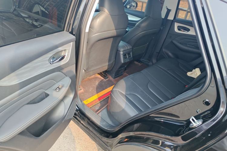 Used Venucia V DD-i 2025 Orca 150km Joyful Journey Edition Left Rear Seat