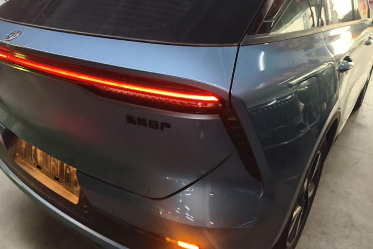Used Venucia V DD-i 2025 Orca 150km Joyful Journey Edition Right Rear Taillight