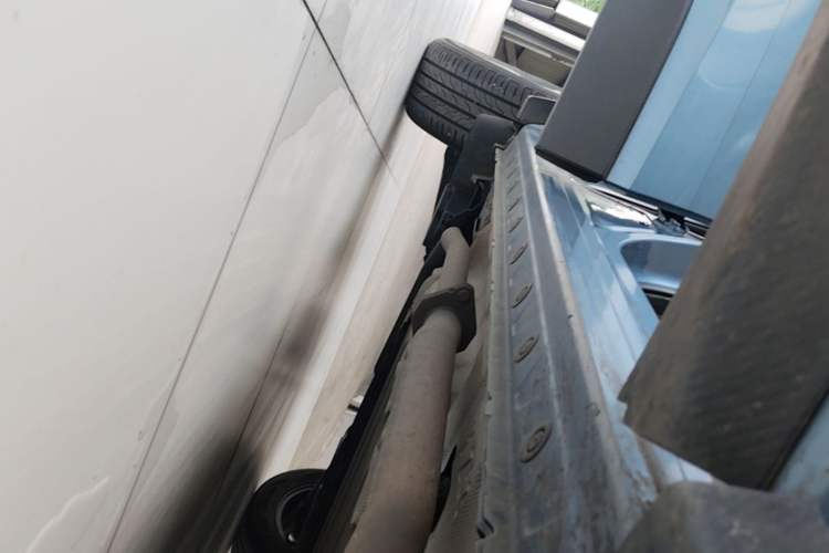 Used Venucia V DD-i 2025 Orca 150km Joyful Journey Edition Right Side Sill