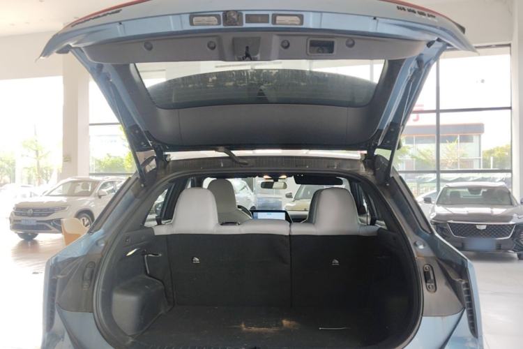 Used Venucia V DD-i 2025 Orca 150km Joyful Journey Edition Trunk
