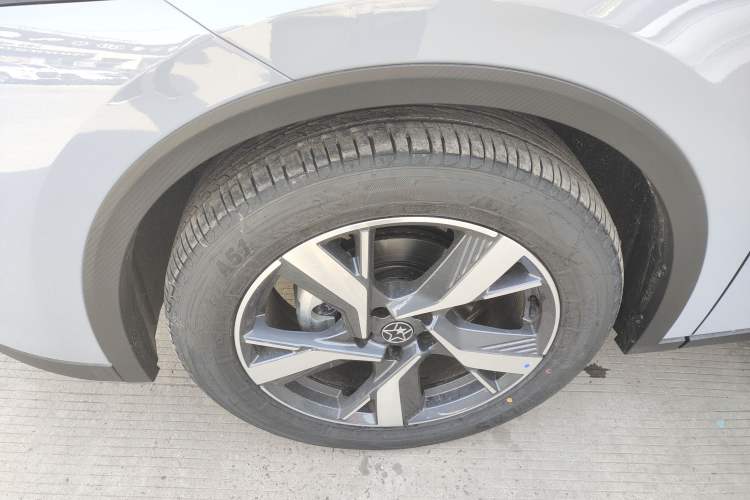 Used Venucia V DD-i 2025 Orca 150km Joyful Journey Edition Exterior 7