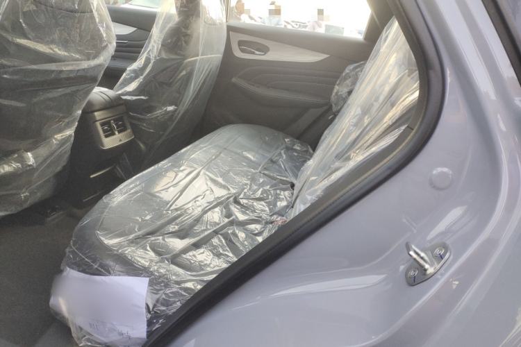 Used Venucia V DD-i 2025 Orca 150km Joyful Journey Edition Interior 4
