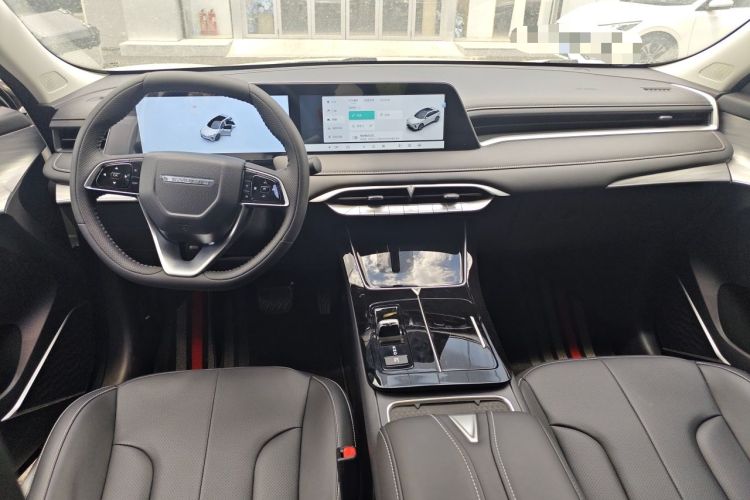 Used Venucia V DD-i 2025 Orca 150km Joyful Journey Edition Center Console