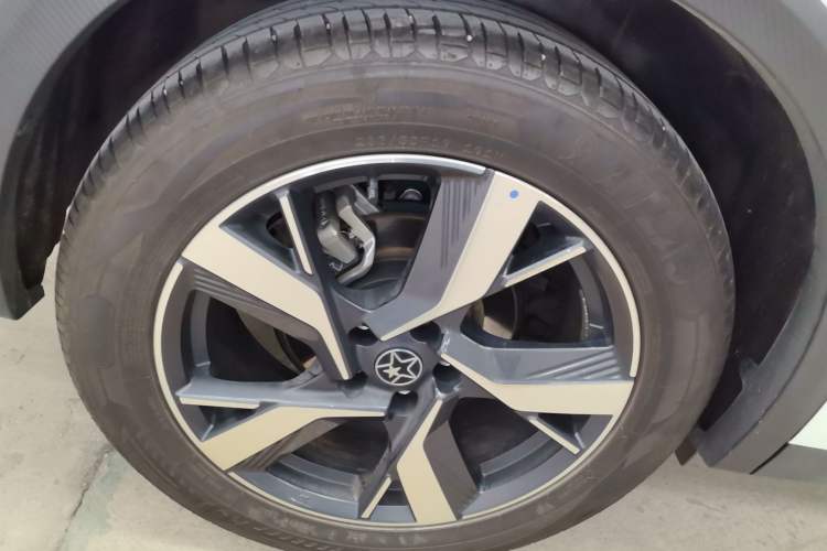 Used Venucia V DD-i 2025 Orca 150km Joyful Journey Edition Exterior 3