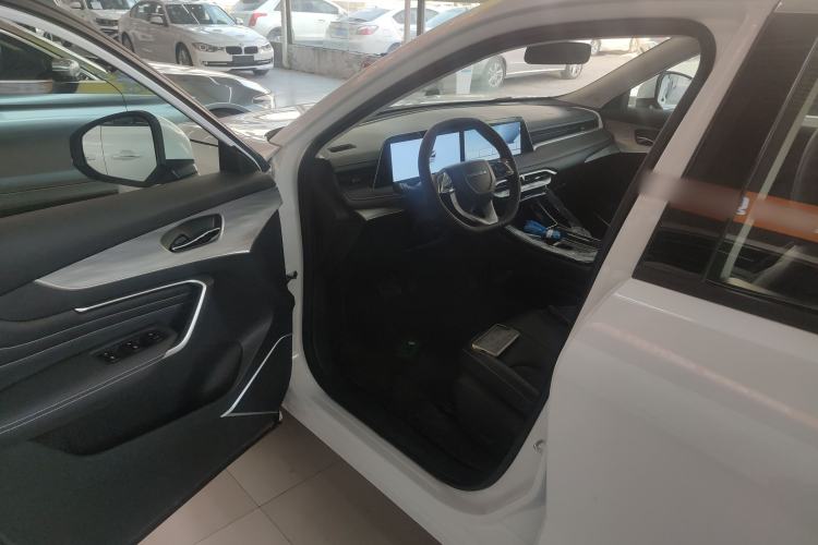 Used Venucia V DD-i 2025 Orca 150km Comfort Edition Interior 3