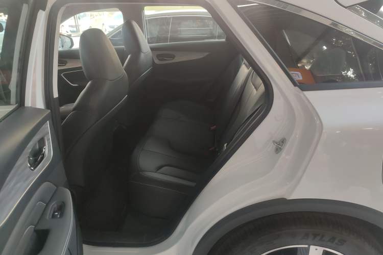 Used Venucia V DD-i 2025 Orca 150km Comfort Edition Interior 4