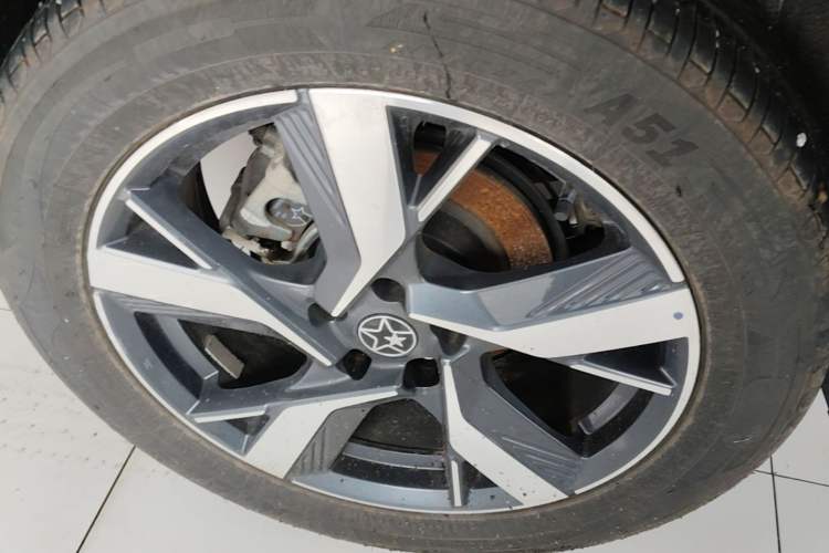 Used Venucia V DD-i 2025 Orca 150km Joyful Journey Edition Right Rear Wheel Hub