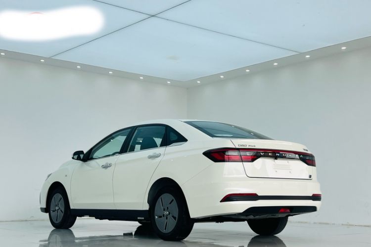 Used Venucia D60EV 2023 PLUS Comfort Edition SI Model Exterior 5