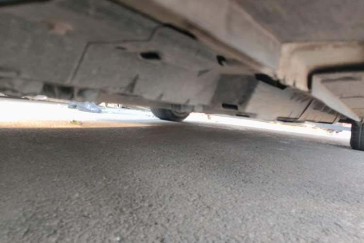 Used Venucia D60EV 2019 High-Range Travel Edition Chassis Rear Right