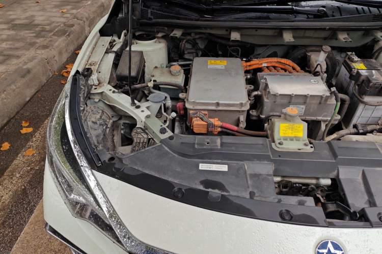 Used Venucia D60EV 2019 High-Range Deluxe Edition Engine Bay Right