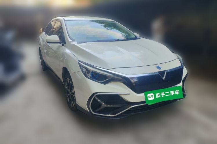 Used Venucia D60EV 2019 High-Range Travel Edition Front Right 45 Deg