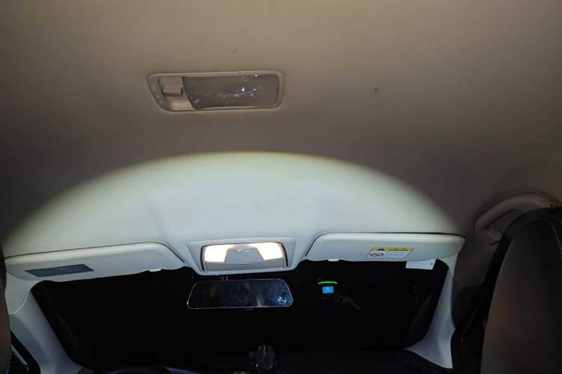 Used Venucia D60EV 2019 High-Range Travel Edition Headliner