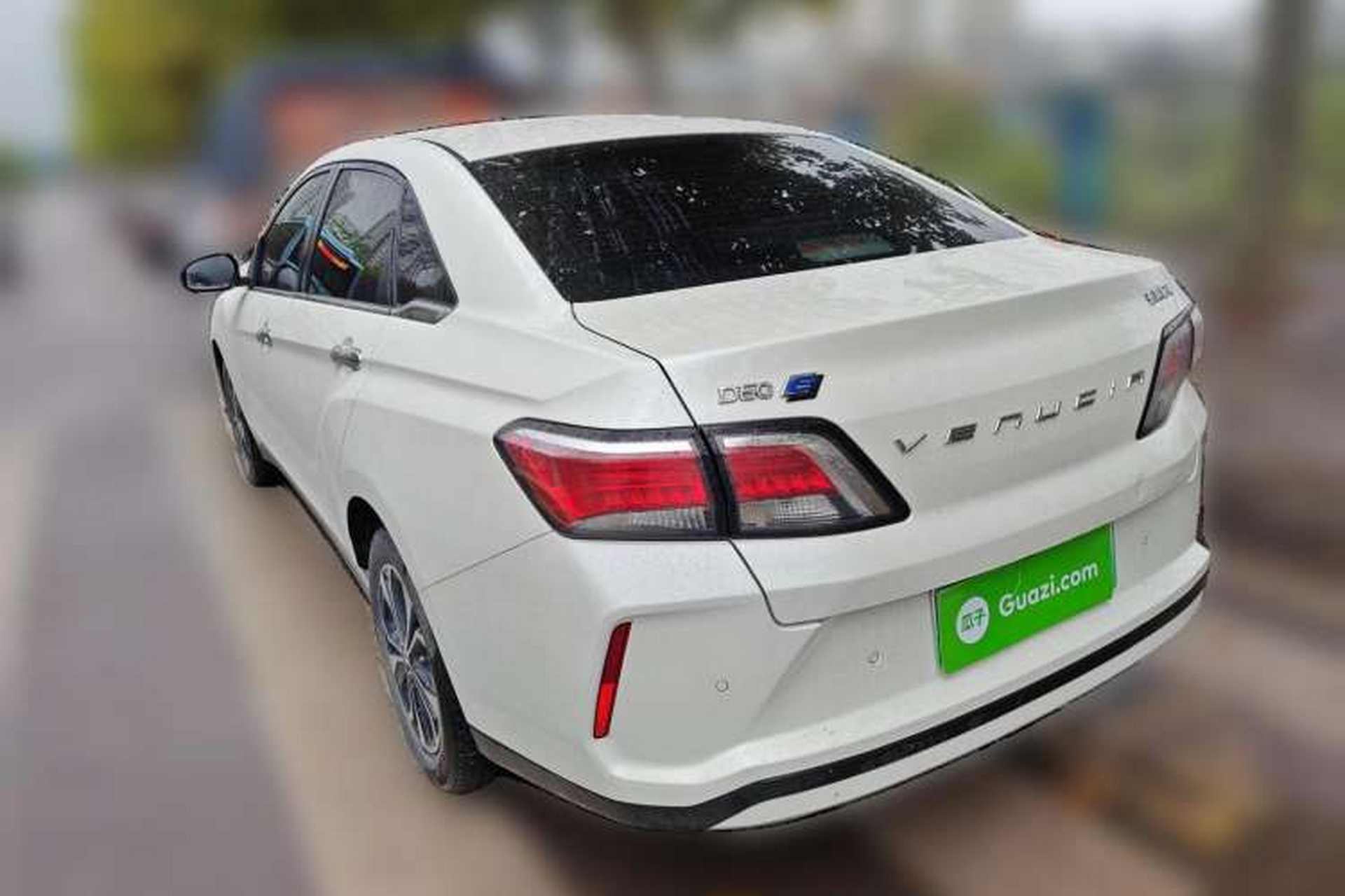 Used Venucia D60EV 2019 High-Range Deluxe Edition Rear Left 45 Deg