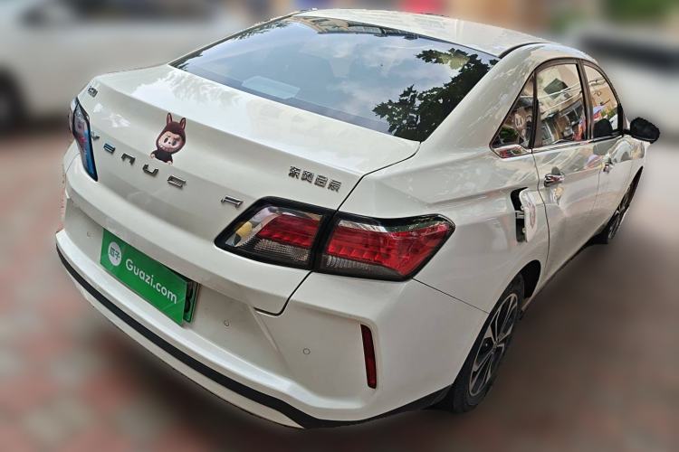 Used Venucia D60EV 2019 High-Range Deluxe Edition Rear Right 45 Deg