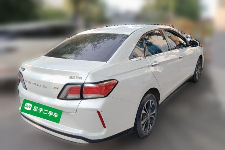 Used Venucia D60EV 2019 High-Range Travel Edition Rear Right 45 Deg