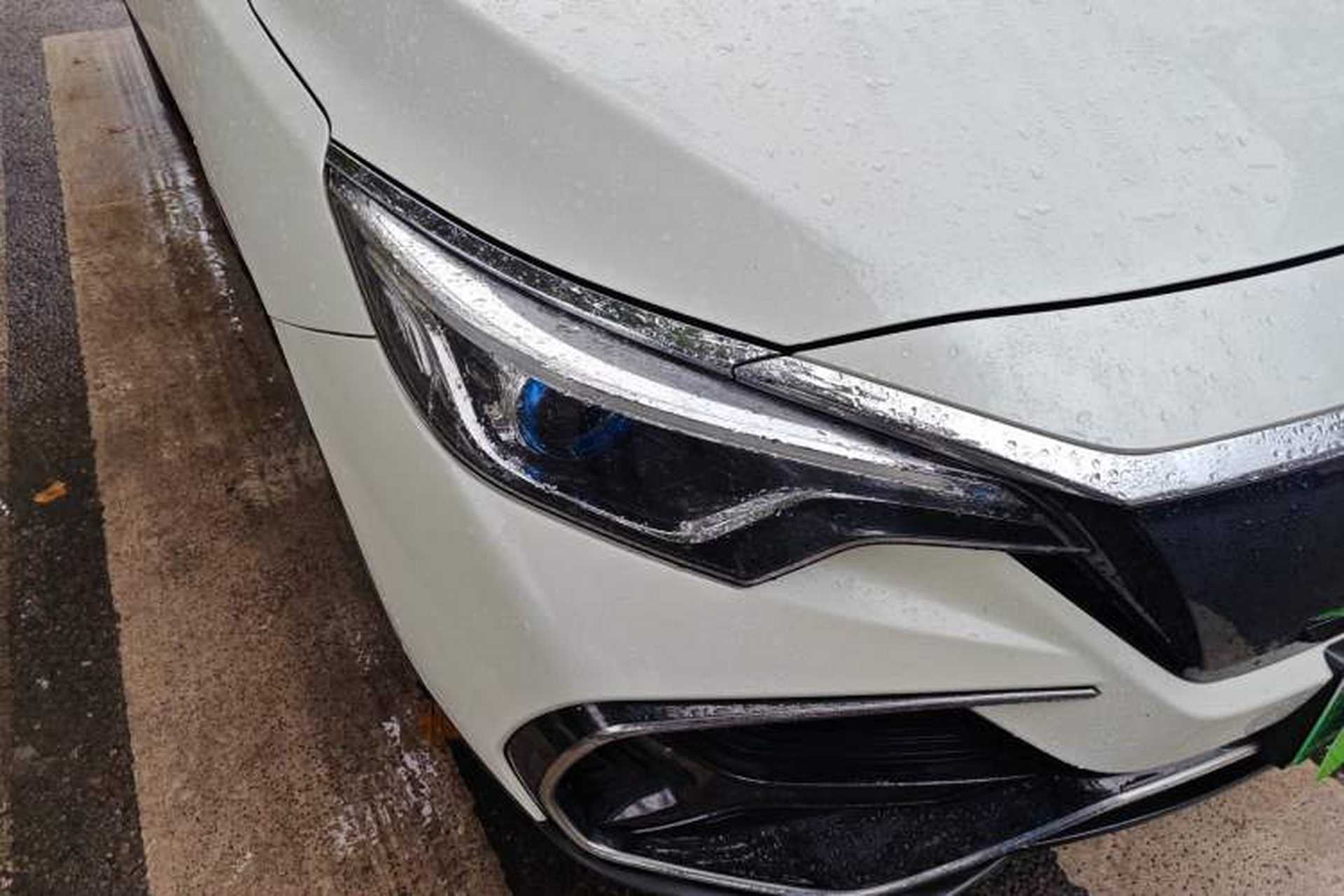 Used Venucia D60EV 2019 High-Range Deluxe Edition Right Front Headlight