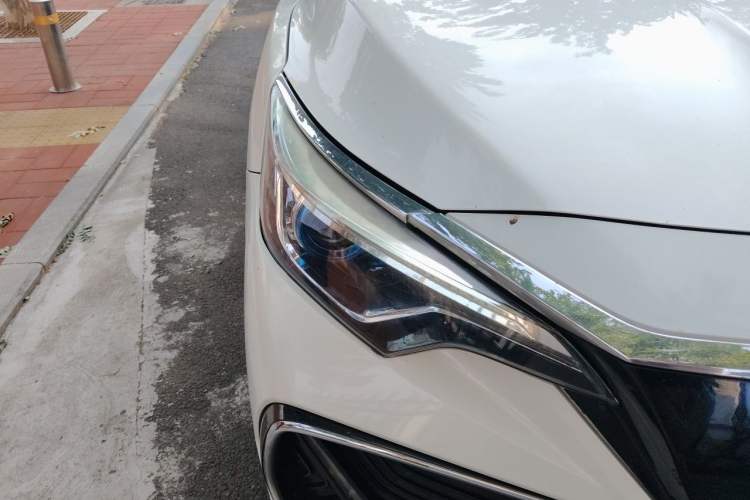 Used Venucia D60EV 2019 High-Range Travel Edition Right Front Headlight
