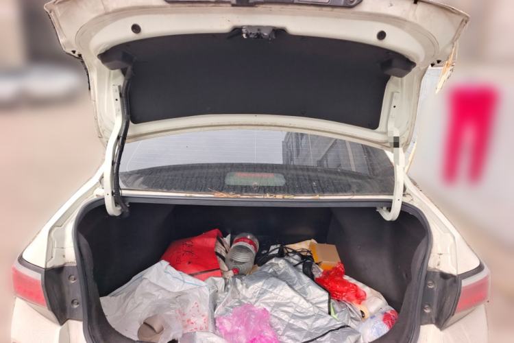 Used Venucia D60EV 2019 High-Range Comfort Edition Trunk