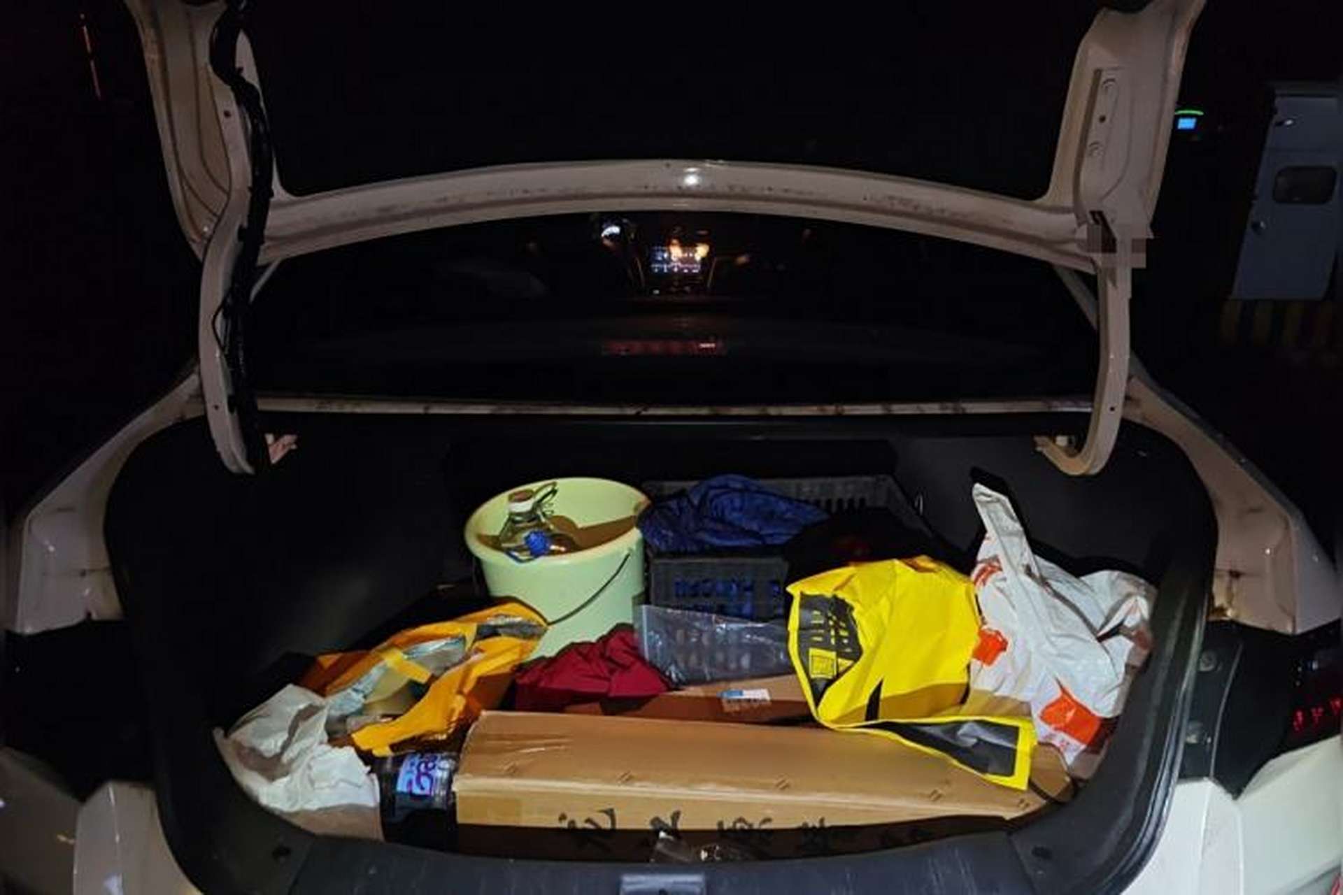Used Venucia D60EV 2019 High-Range Travel Edition Trunk