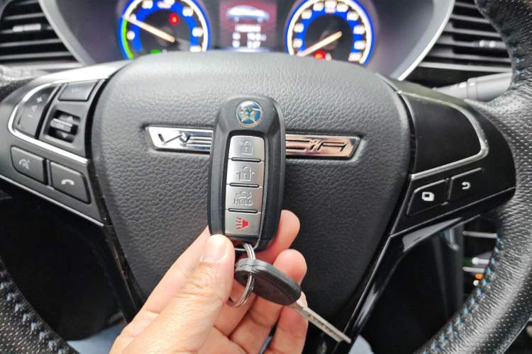 Used Venucia D60EV 2019 High-Range Deluxe Edition Vehicle Key