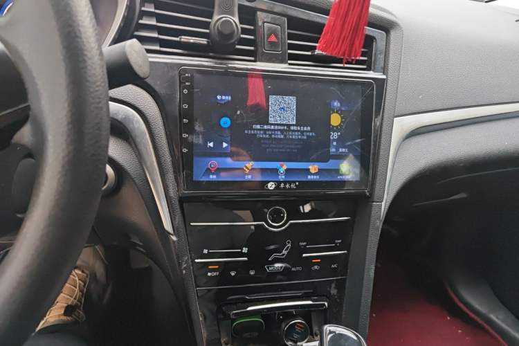 Used Venucia D60EV 2020 Standard Range Smart Drive Edition Audio And AC Panel